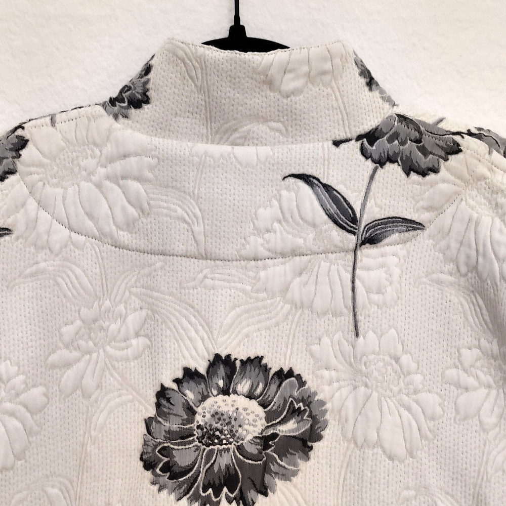 eskandar Floral Quilted Button Jacket Size OS Cream Refined Statement Designer - Picture 12 of 16